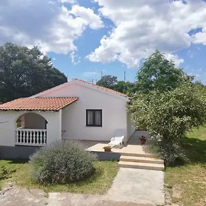  Ferienhaus Katica